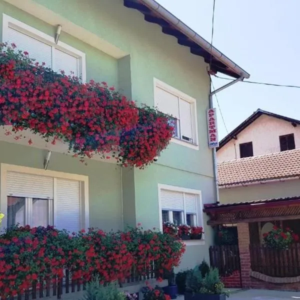 ANA, hotel v destinaci Gračac