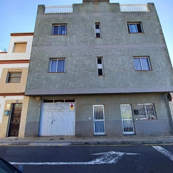APARTAMENTO C. LA VILLA TEO, hotel in La Laguna