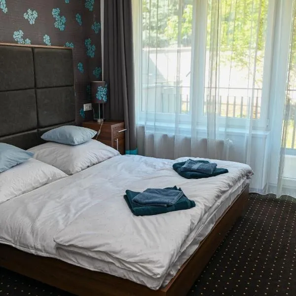 Lara Five, hotell sihtkohas Hajdúszoboszló