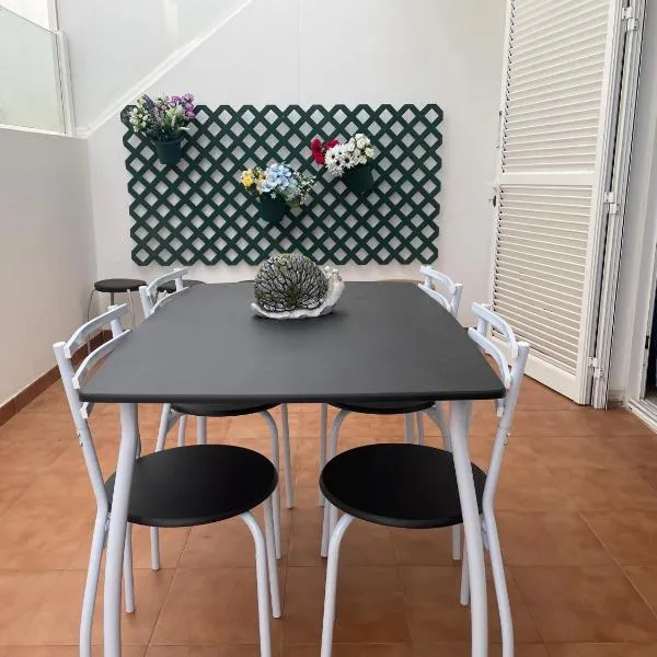Apartamento casa típica canaria, hotel in Playa Honda