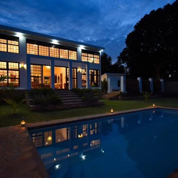 Private Villa at the Source of the Nile, hotel en Jinja