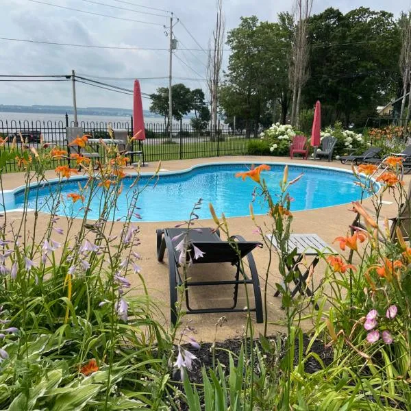 Chalets Plage St-Jean、Saint-Jeanのホテル
