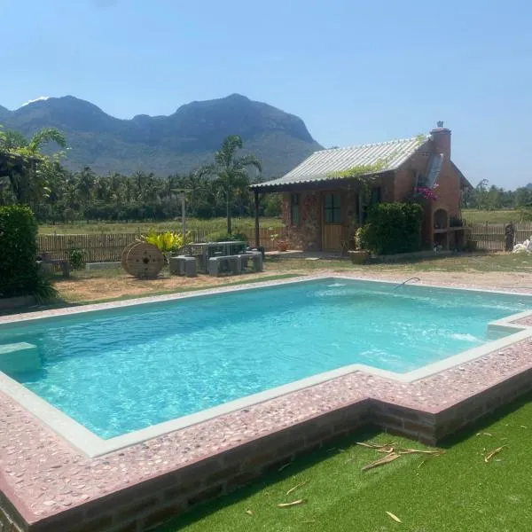 Driftwood and Jolie cottages, hotell sihtkohas Sam Roi Yot