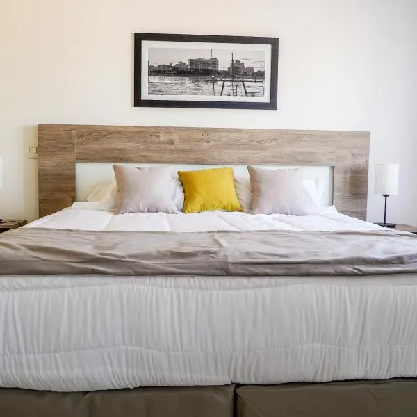 Ramada Residences by Wyndham Puerto Madryn CQ Parry, hotell i Puerto Madryn