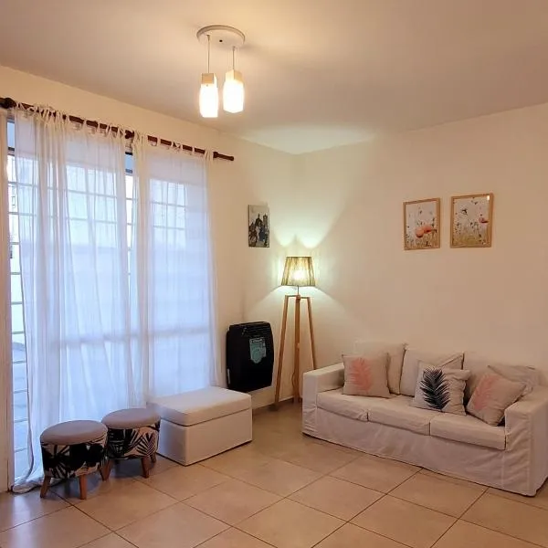 VGC hospedaje tranquilo a 5 min del aeropuerto pet friendly, hotel in Ezeiza