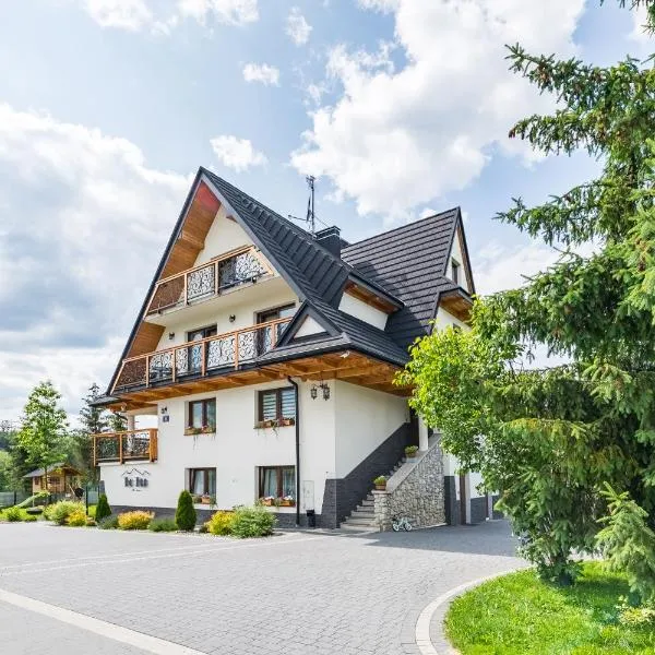 To Tu, hotel in Czarna Góra