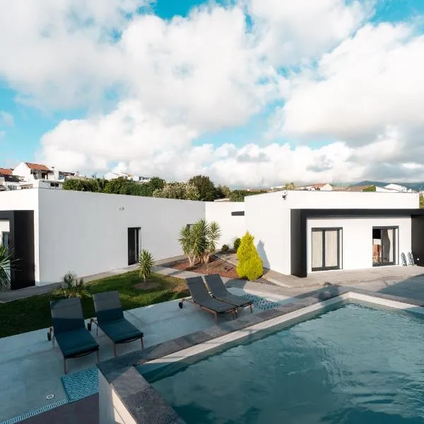 Eco Surflodge Azores, hotel i Ribeira Grande