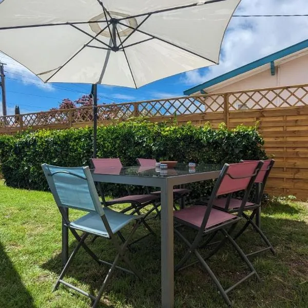 Andernos-Maison de centre-ville avec jardin, hotel in Andernos-les-Bains