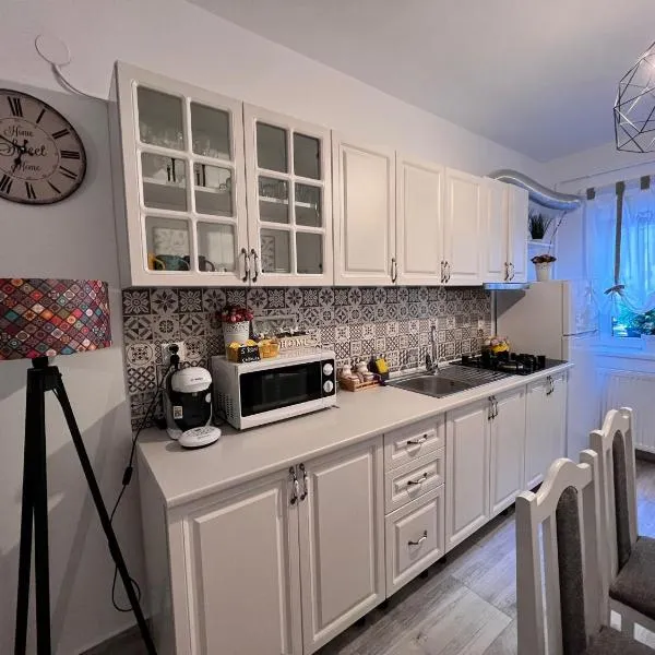 Sweet Home Apartament、プレデアルのホテル