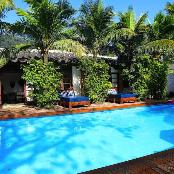 Canto das Laranjeiras Beach Club Guaiuba, hotel v destinaci Guarujá