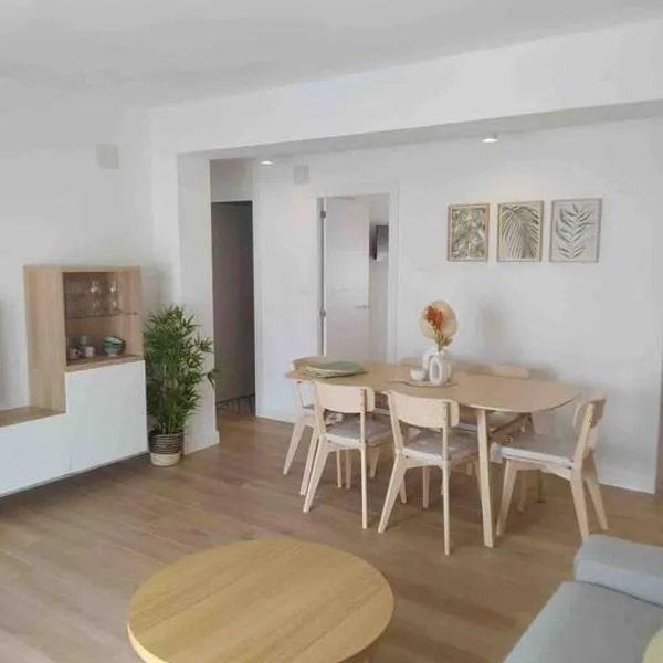Apartamento en el puerto, hotel in Denia