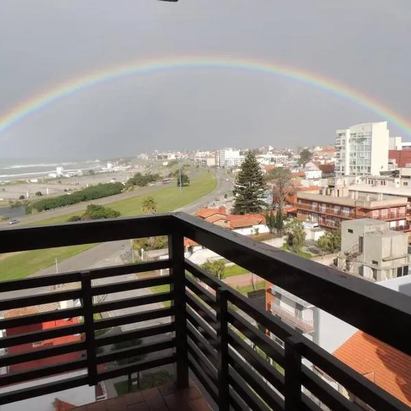 Punta Mogotes,hermosa vista al mar y al atardecer, hotel in Mar del Plata
