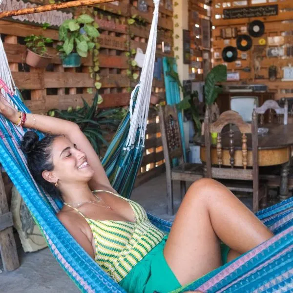 La Terraza Hostel, ξενοδοχείο σε Flores