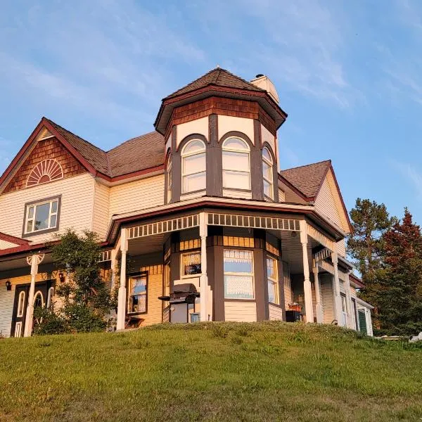 Bluejay Suites B&B、ホワイトホースのホテル