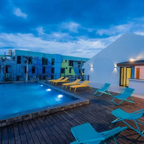 Lek Lek Samui Room X Coffee Bar, hotel a Csaveng-parton