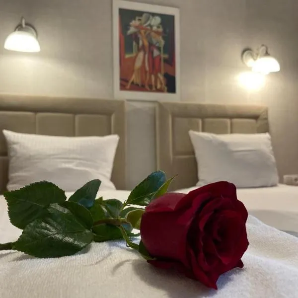 Villa Regina - Spokojna okolica - 100 metrów od lasu - blisko szpitala, Hotel in Kościerzyna