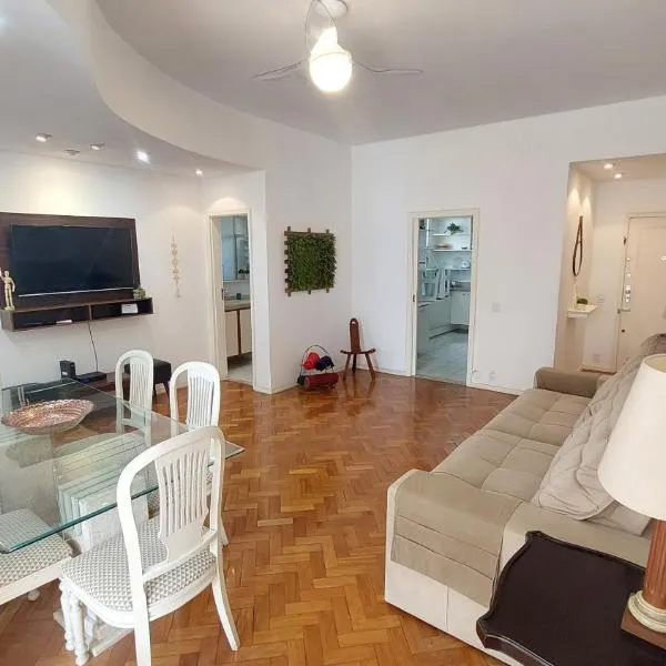 Copacabana -150m da praia - 3 quartos - Ar Condicionado - W-Fi 200Mbps, hotel in Rio de Janeiro