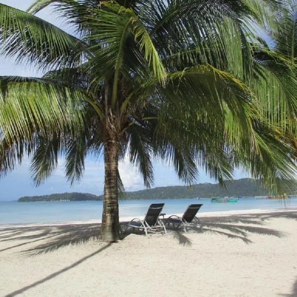 Saracen Bay Resort, hotel in Koh Rong Sanloem