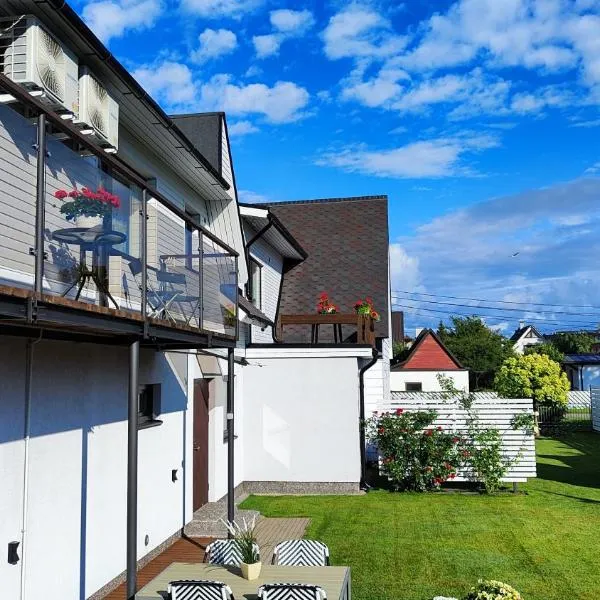 Aisa Guesthouse, hotel di Parnu