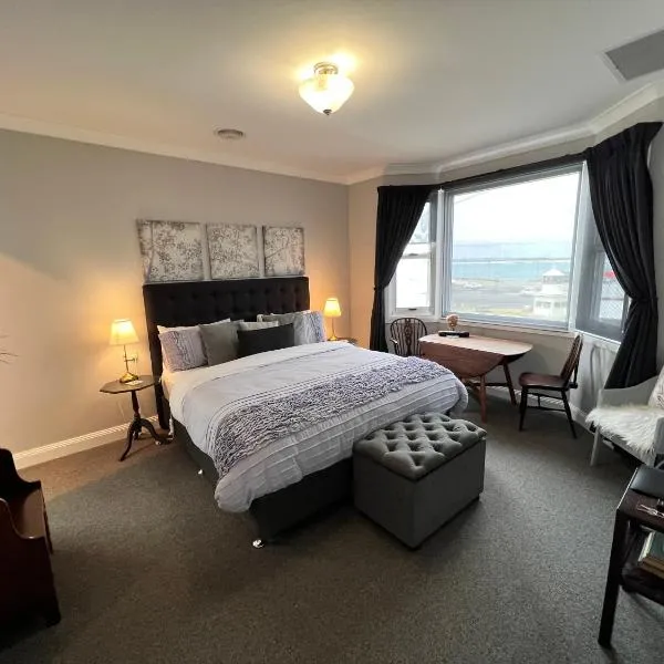 Number 10 -King bed with breakfast, ξενοδοχείο σε Stanley