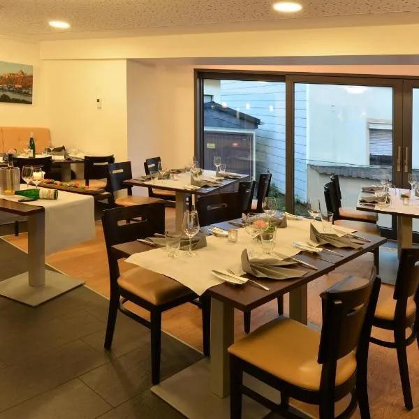 Linden's Pension-Restaurant, hotel in Ayl