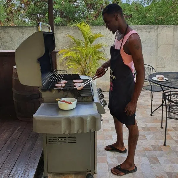 Best E Villas Prospect St James، فندق في سانت جيمس