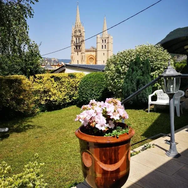 Le Mimat - Jardin - Wifi - Parking, hotel in Mende