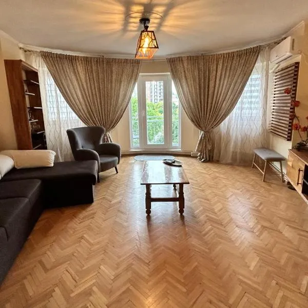 Apartment Palace of Parliament, hotel in Bucharest