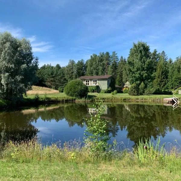 Susimetsa, Hotel in Laadi