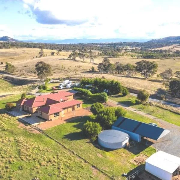 Country Paradise Estate、Hallのホテル