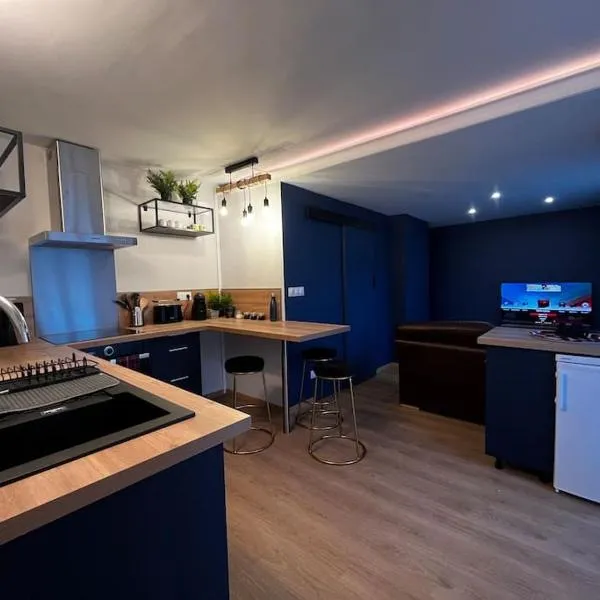 Superbe Appartement Centre B, hotel v destinaci Bourges