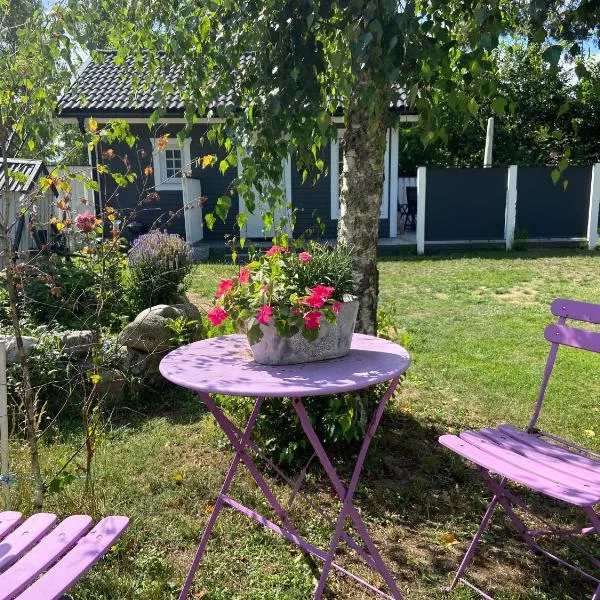 VillaAttefall, hôtel à Färjestaden