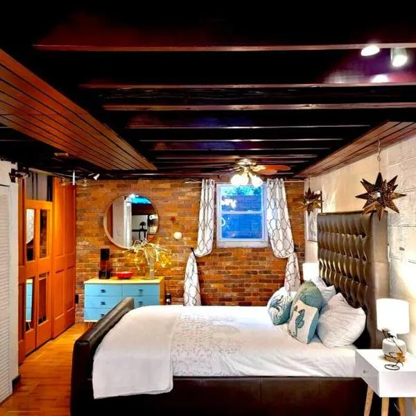 Live in this iconic East Side lower level unit, hotel in Providence