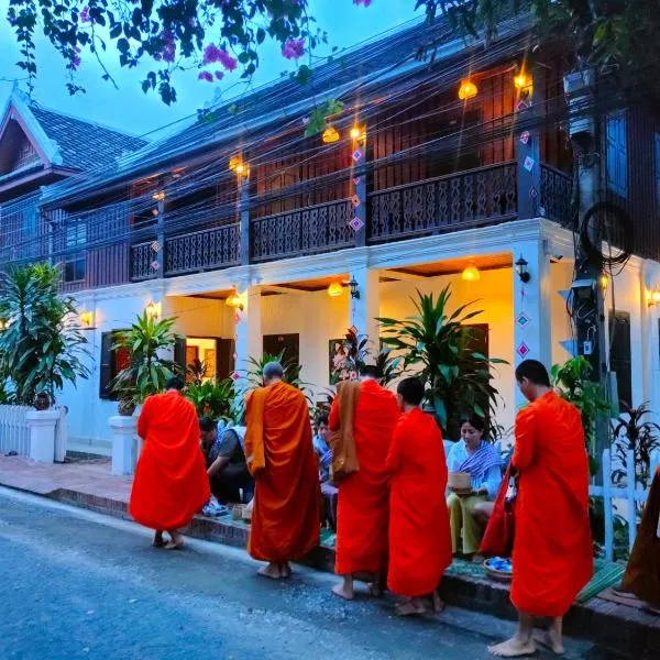 Lotus Corner - Heritage B&B、ルアンパバーンのホテル