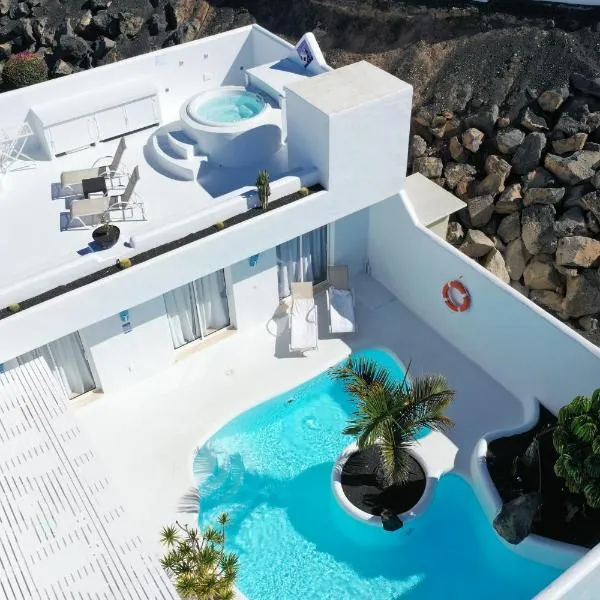 Villas Veaco Bahiazul with private pool, Hotel in Corralejo