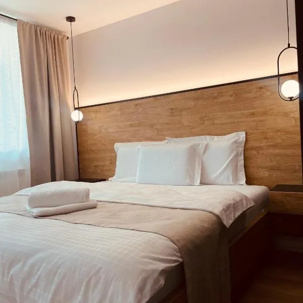 CentraLuxury, hotel in Piatra Neamţ