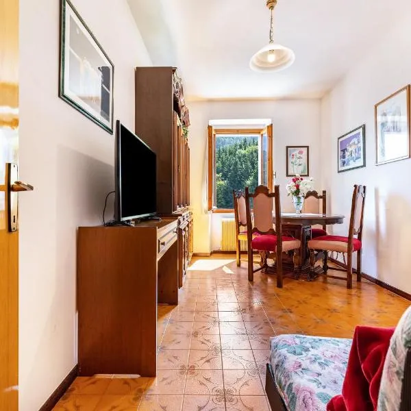 Casa nel Borgo Rose, hotel v destinaci Breguzzo