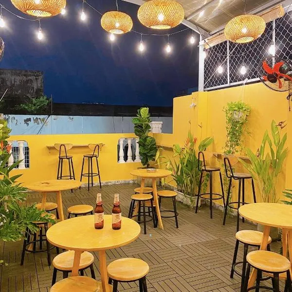 Saigon Authentic Hostel - Local Vibes, Food Tours, City Walks, Cooking Classes, Free Breakfast, Gym & Rooftop Billiards, hotel v Ho Či Minově městě