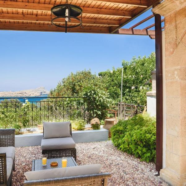 Welcoming Rhodes Villa 2 Bedrooms Villa Thea Stunning Sea and BBQ Lindos