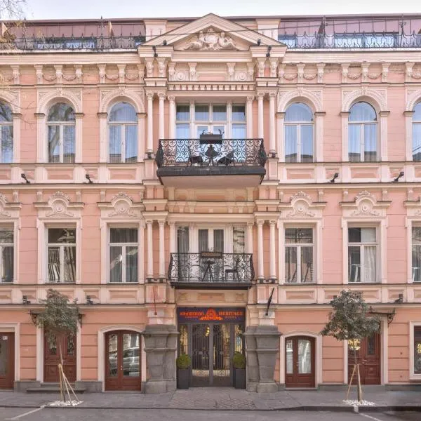 Heritage Hotel and Suites, hotel di Tbilisi City