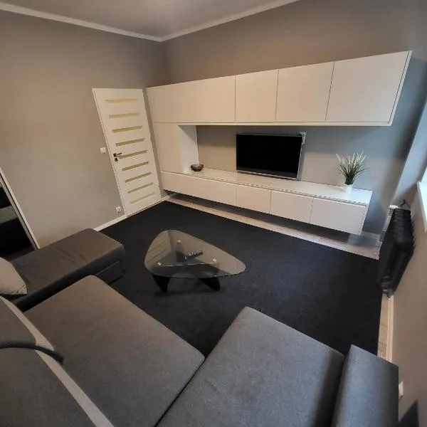KOŁOBRZEG Jana Pawła 19 mieszkanie 2 pokojowe, hotel in Kołobrzeg