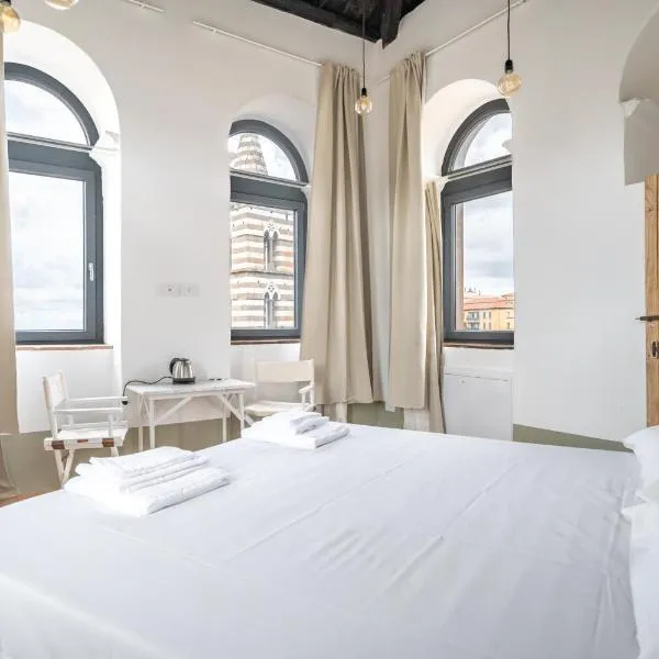 Torre Subrosa, vasca in camera cromoterapia, hótel í Viterbo