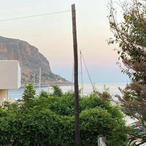 Maria’s Apartment，莫奈姆瓦夏的飯店