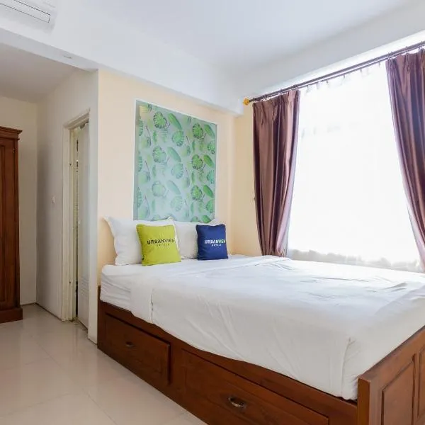 Urbanview Erga Family Residence Syariah Surabaya by RedDoorz, hotel in Surabaya