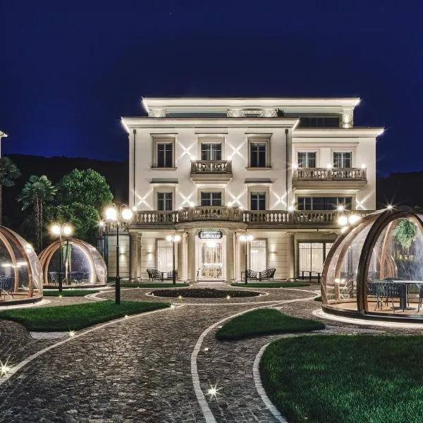 Boutique Hotel Stresa, отель в Стрезе