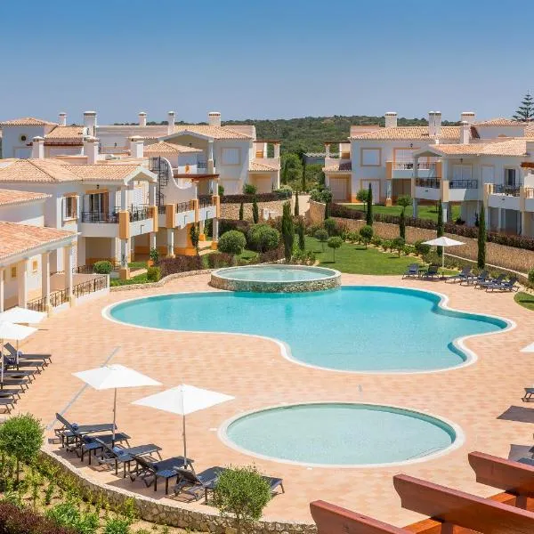 NAU Salema Beach Village, hotel v destinaci Salema