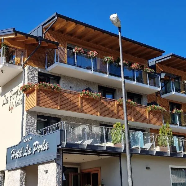 Hotel La Perla, ξενοδοχείο σε Andalo