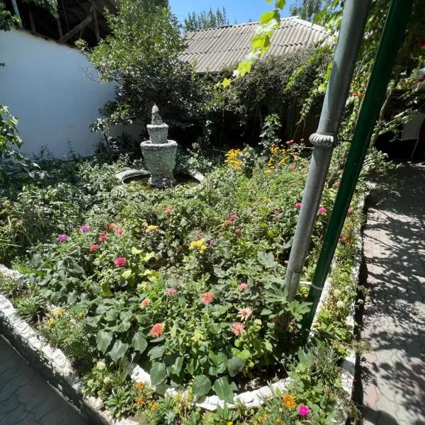 Lovely home for you, hôtel à Och
