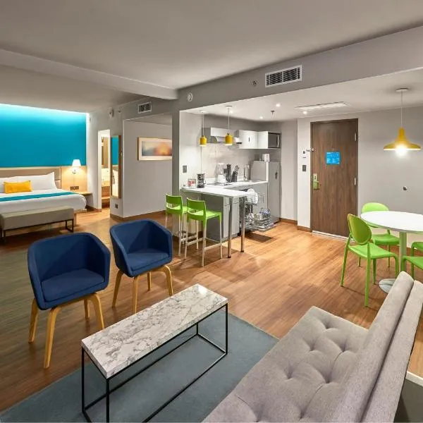 City Express Suites by Marriott Cancún Aeropuerto