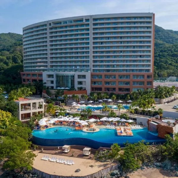 Azul Ixtapa Grand All Inclusive Suites - Spa & Convention Center, hôtel à Ixtapa